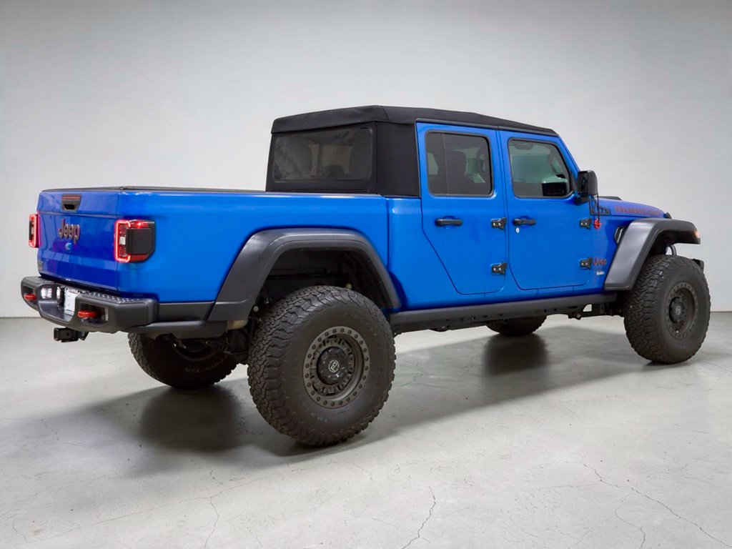 Photo 23 of this Jeep Gladiator