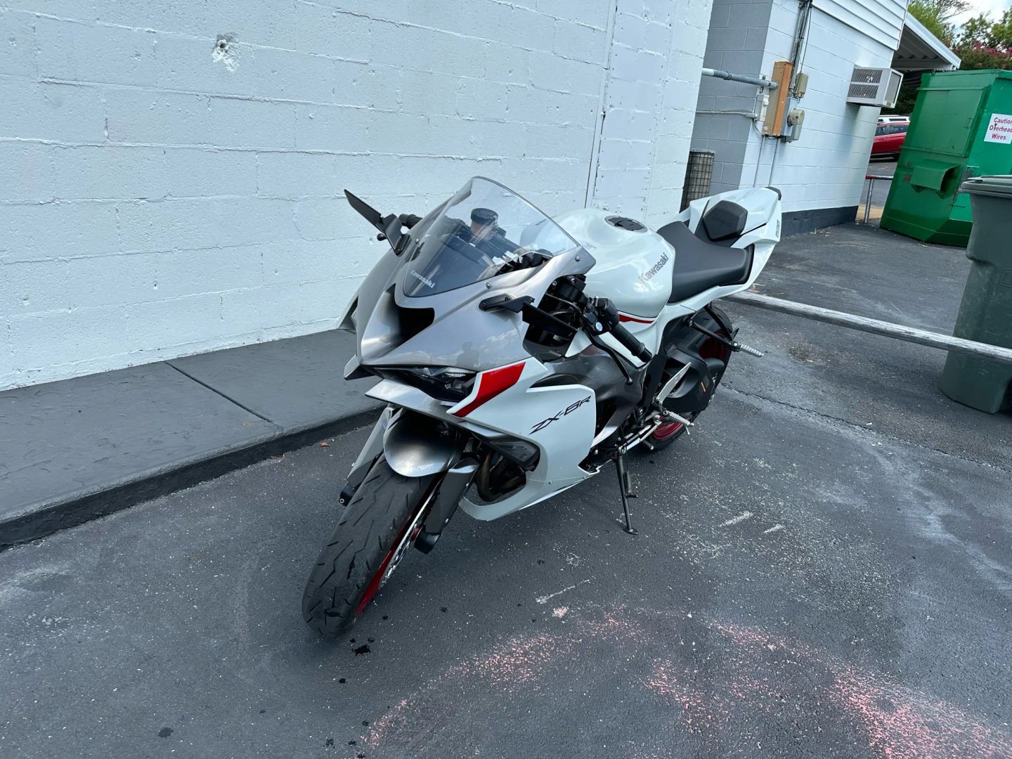 Used 2024 Kawasaki Ninja ZX-6R ABS in Chattanooga