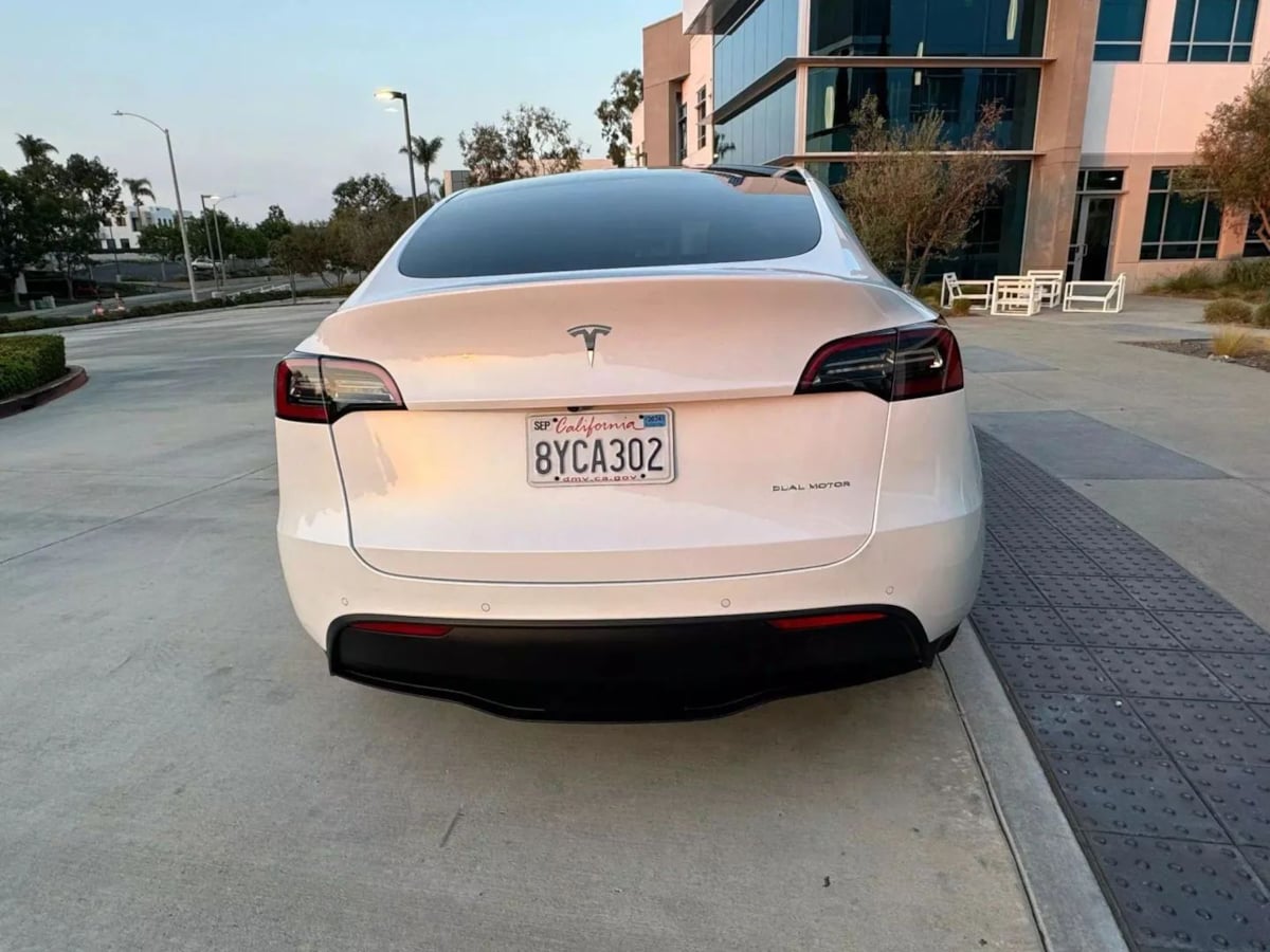 2023 Tesla Model Y Long Range - Photo 6