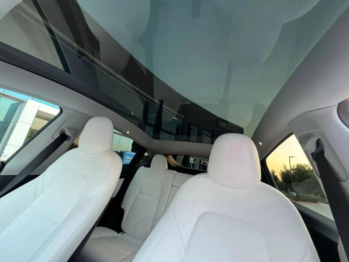 2023 Tesla Model Y Long Range - Photo 11