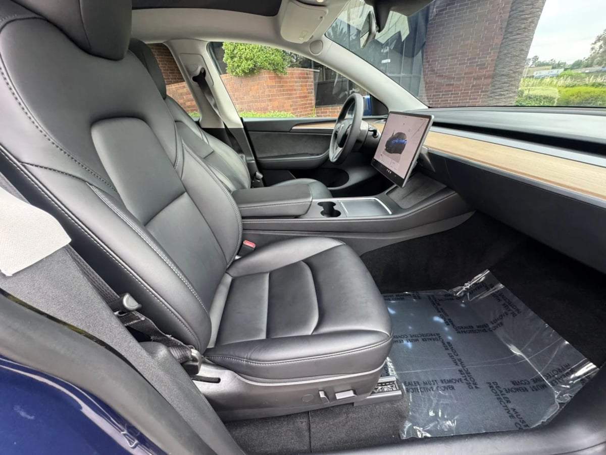 2023 Tesla Model Y Long Range - Photo 14