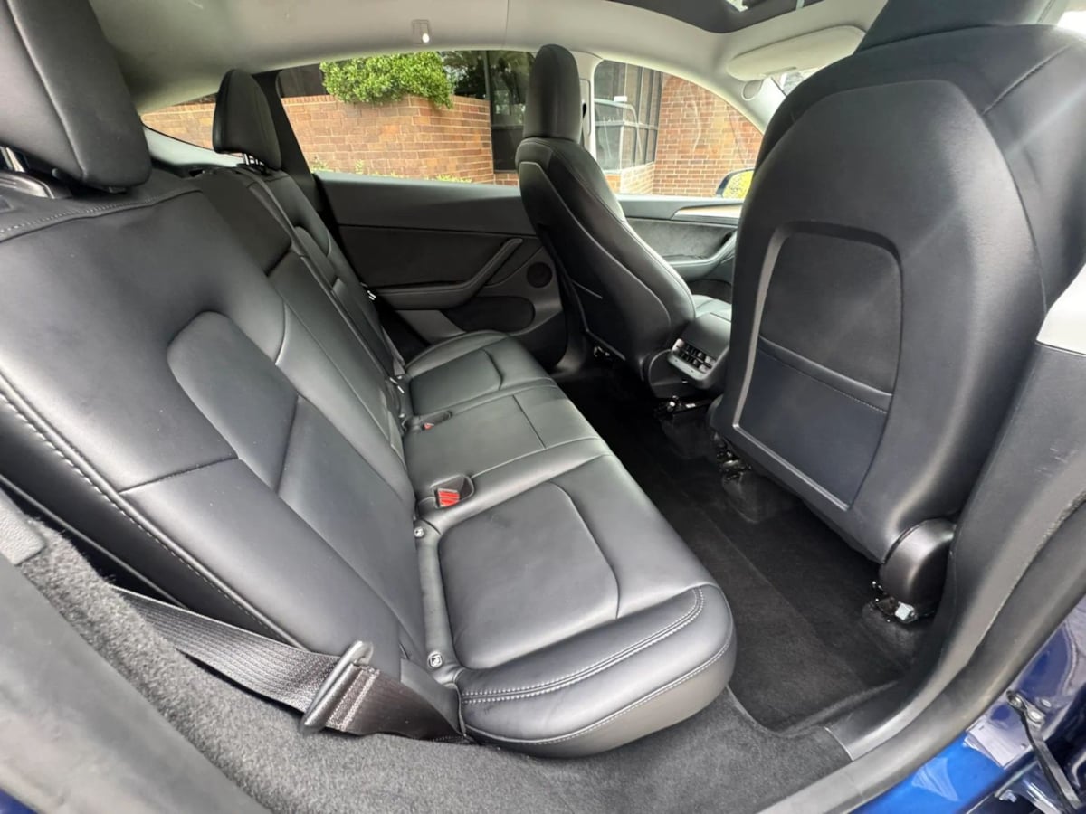 2023 Tesla Model Y Long Range - Photo 15