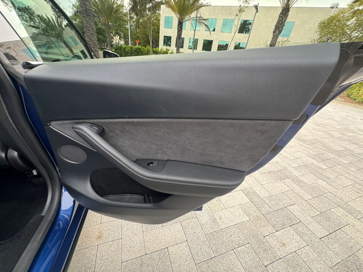 2023 Tesla Model Y Long Range - Photo 34