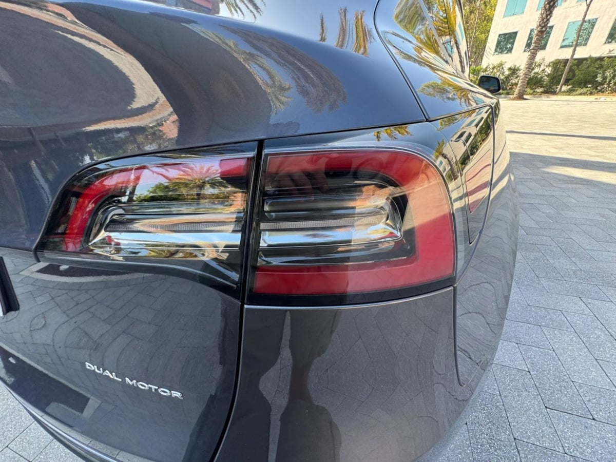2024 Tesla Model Y Long Range - Photo 25