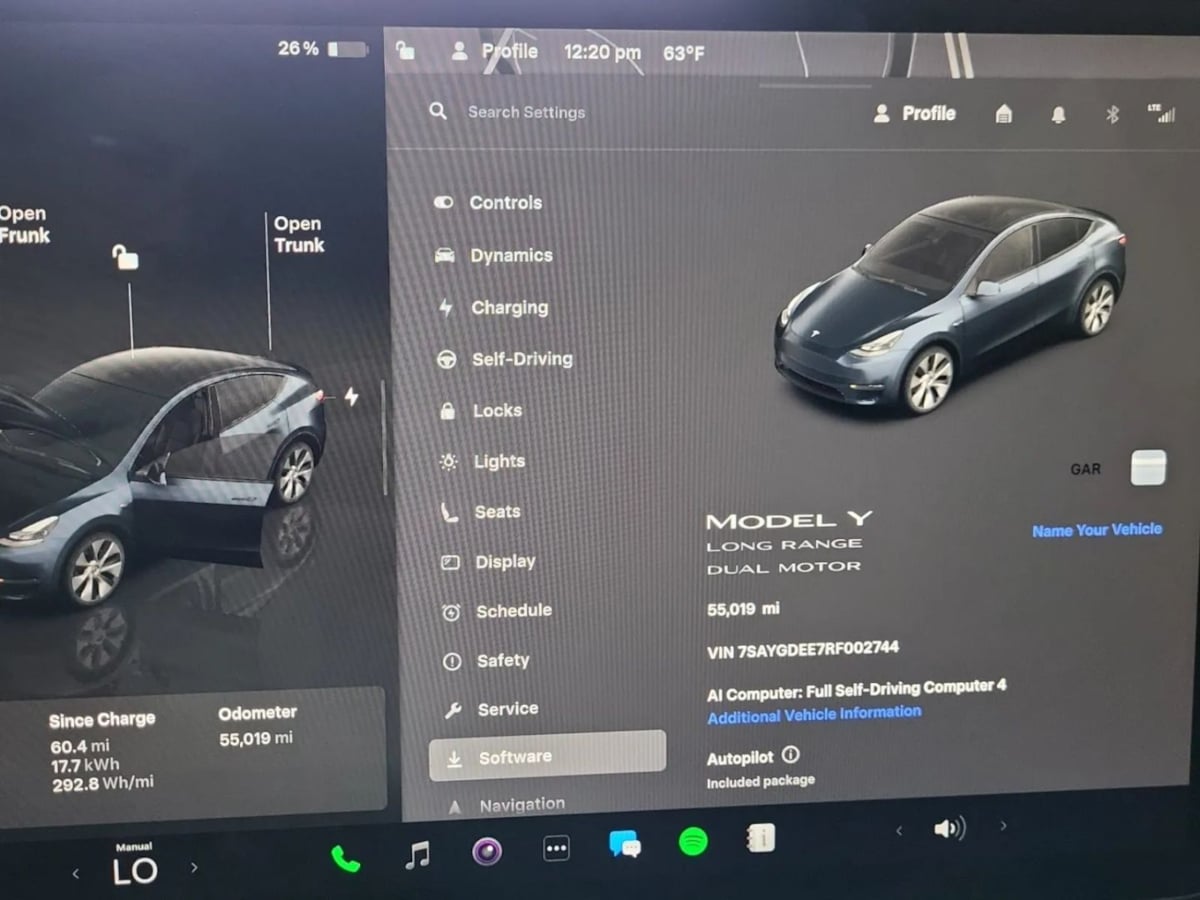 2024 Tesla Model Y Long Range - Photo 3