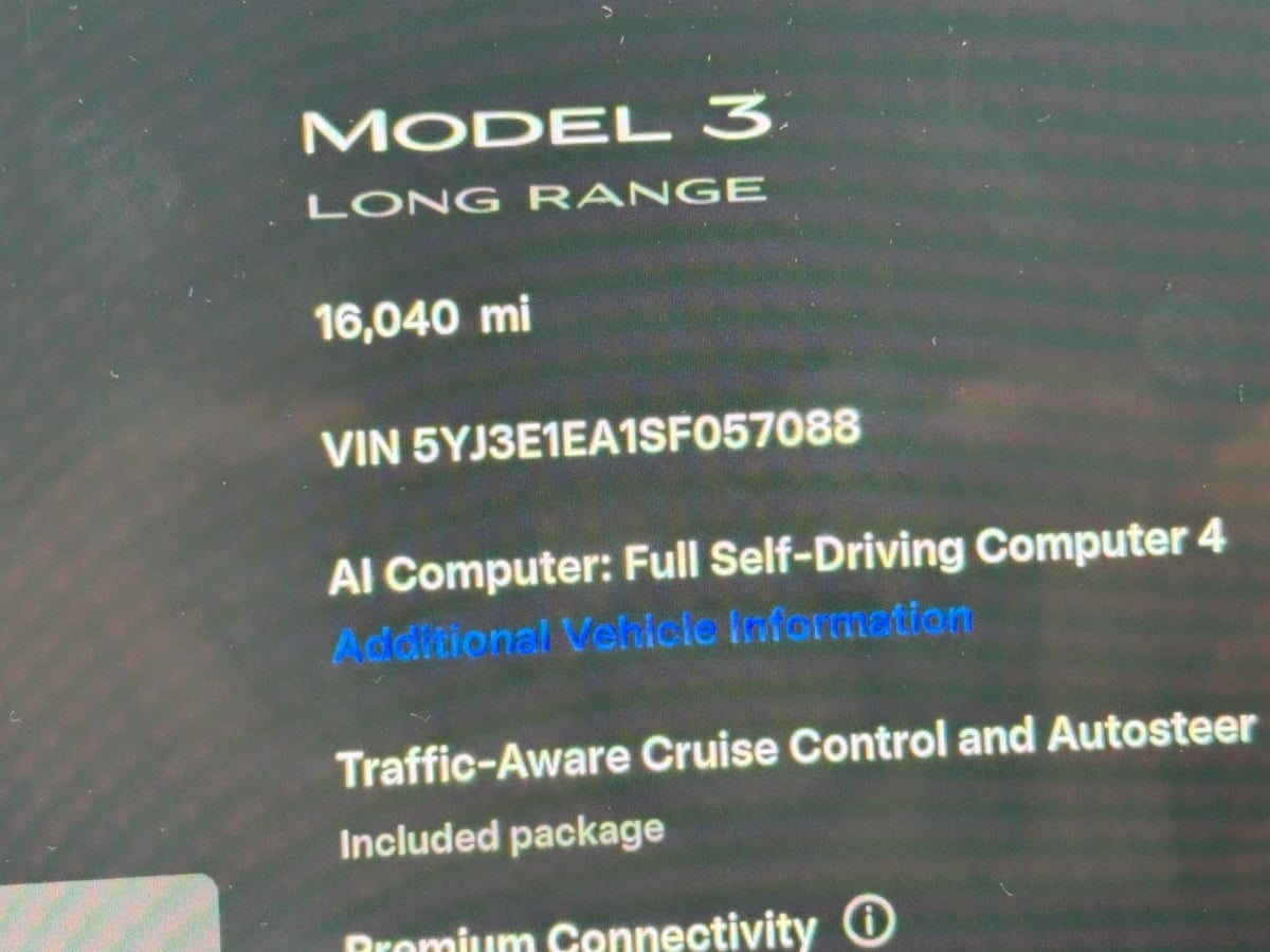 2025 Tesla Model 3 Long Range - Photo 6