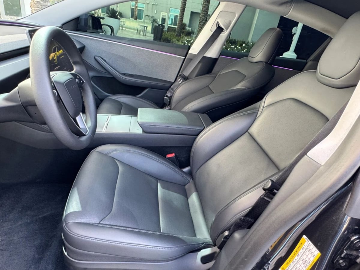 2025 Tesla Model 3 Long Range - Photo 13