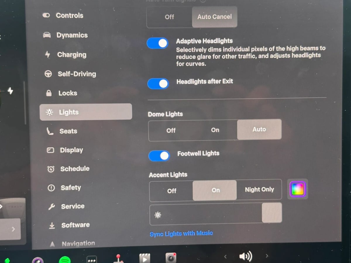 2025 Tesla Model 3 Long Range - Photo 23