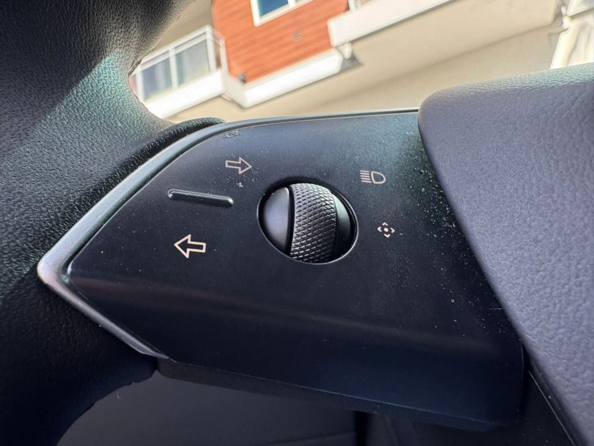2025 Tesla Model 3 Long Range - Photo 34