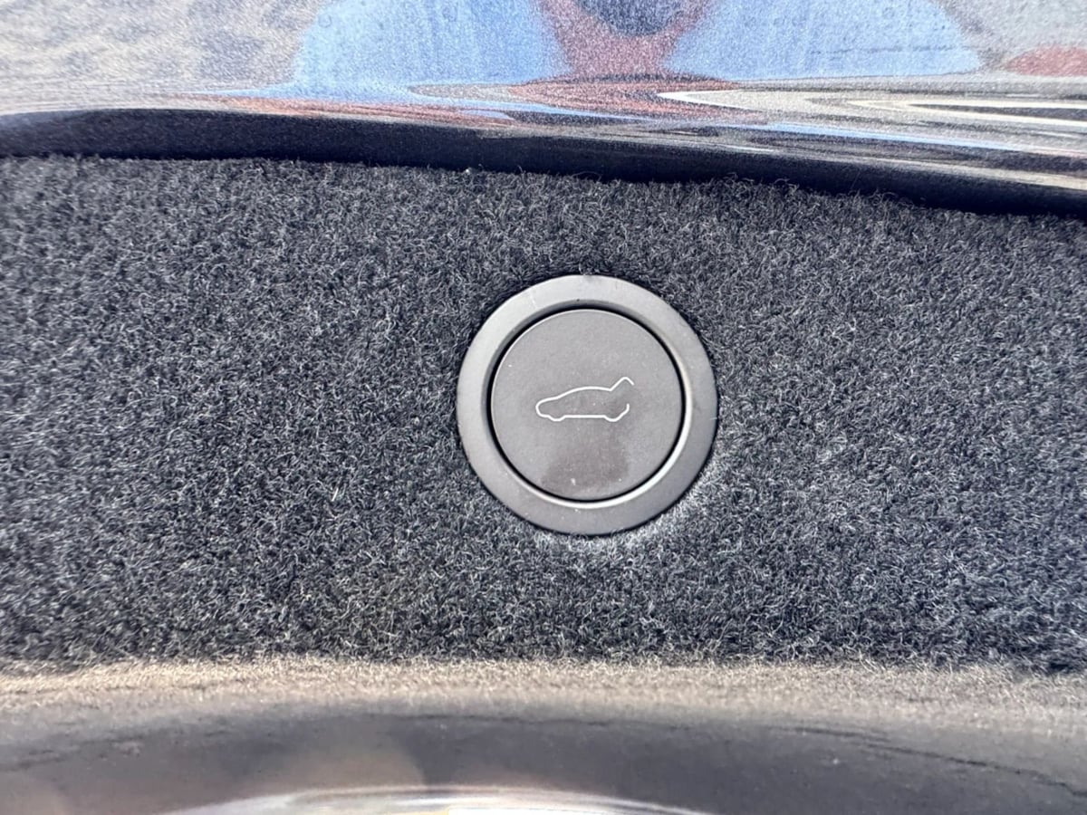 2025 Tesla Model 3 Long Range - Photo 54