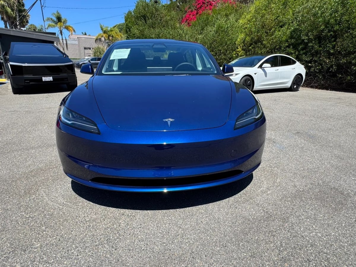2024 Tesla Model 3 Base - Photo 2