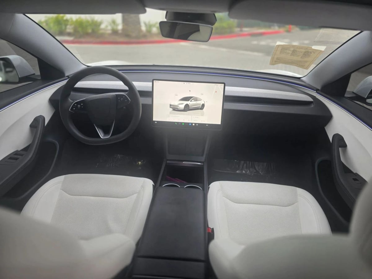 2025 Tesla Model 3 Long Range - Photo 16