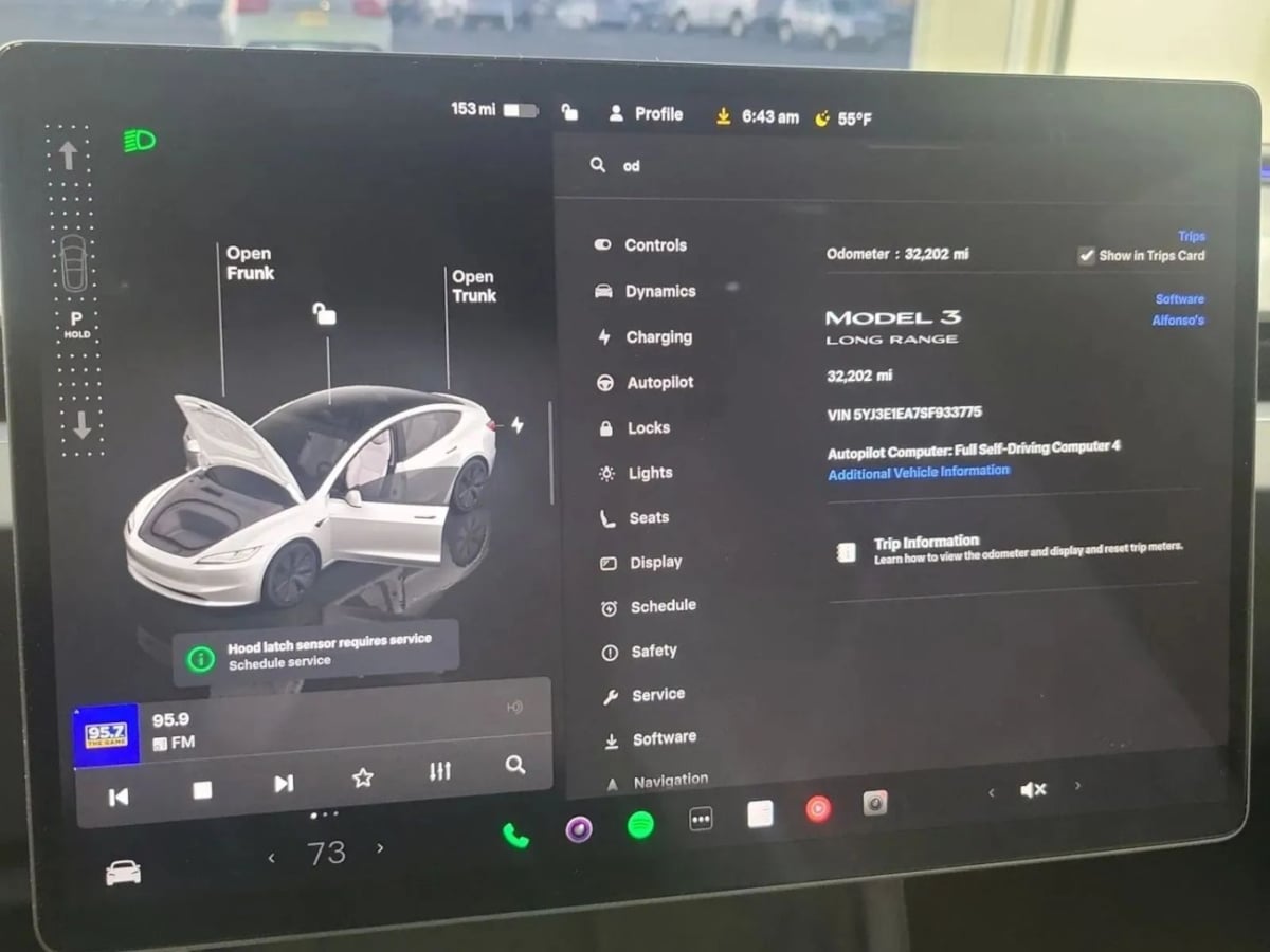 2025 Tesla Model 3 Long Range - Photo 24
