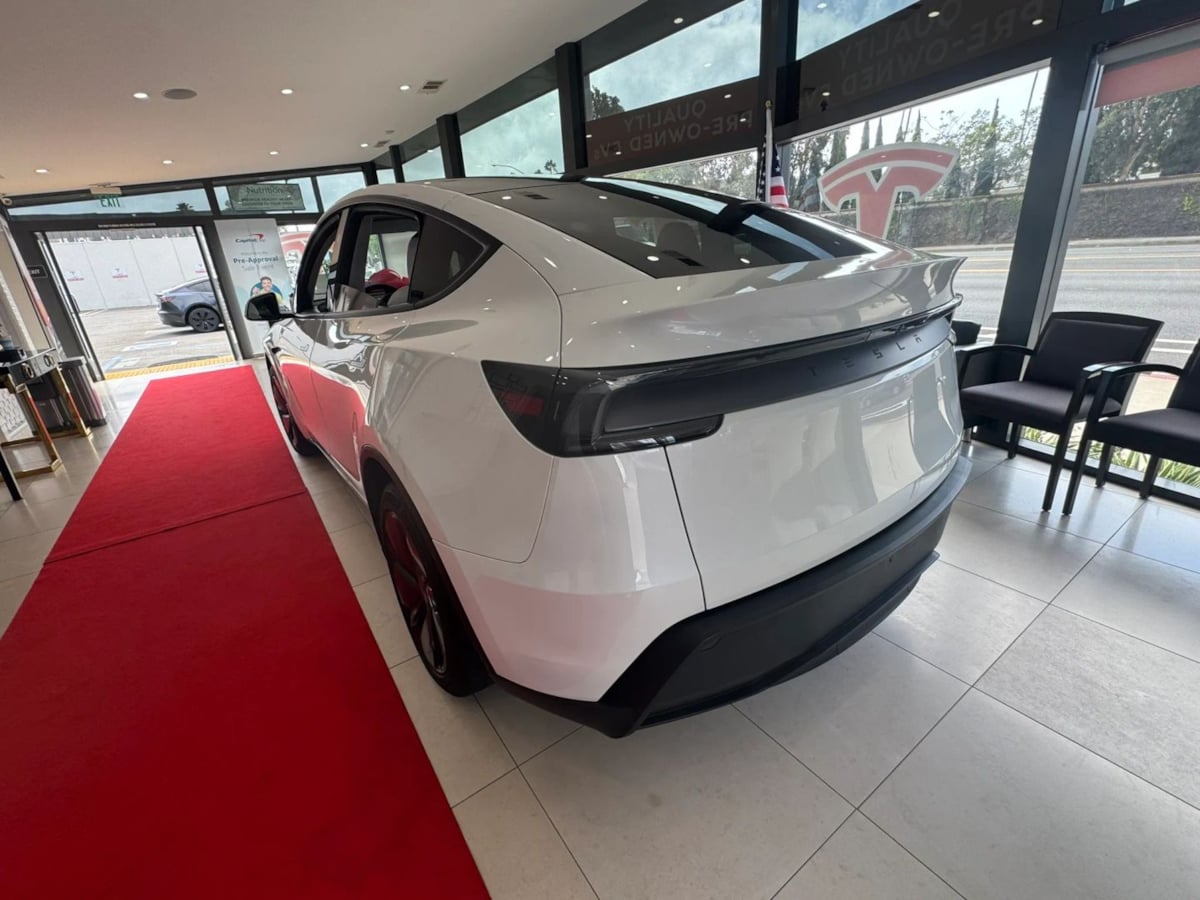 Photo 7 of this Tesla Model Y