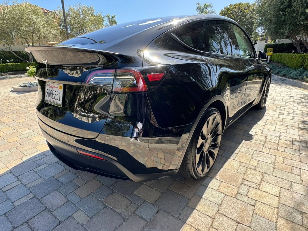 Photo 6 of this Tesla Model Y