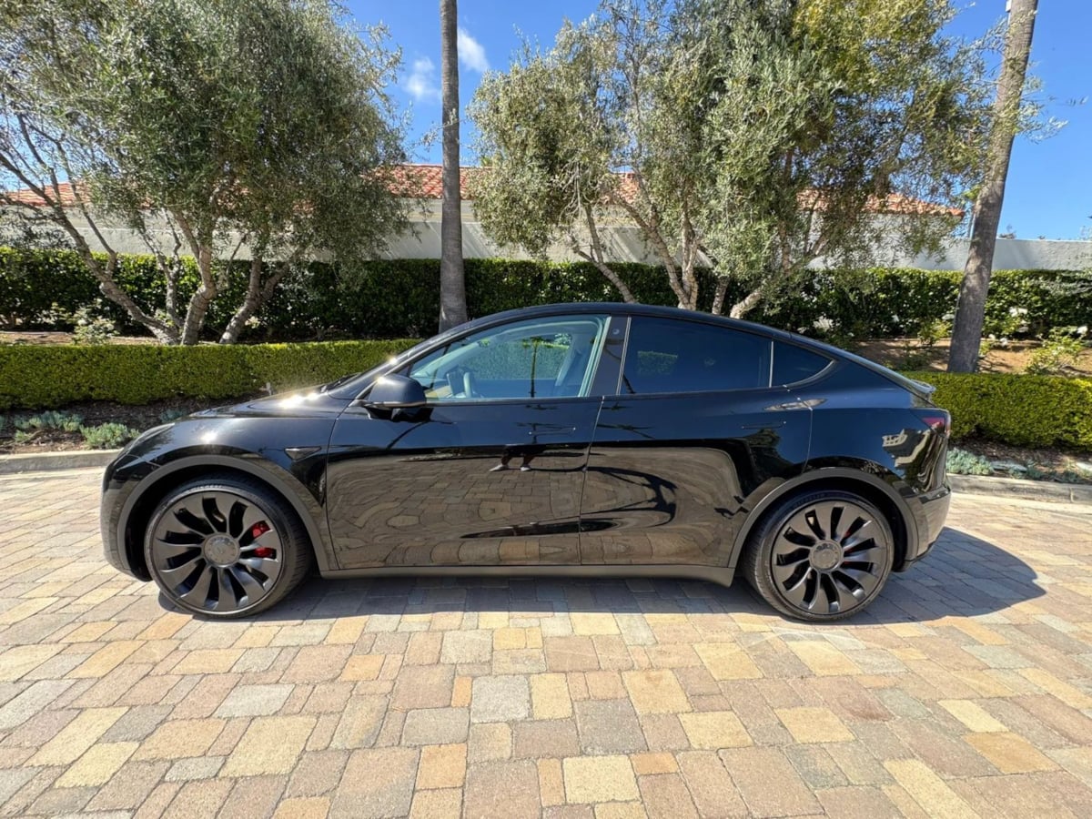 Photo 8 of this Tesla Model Y