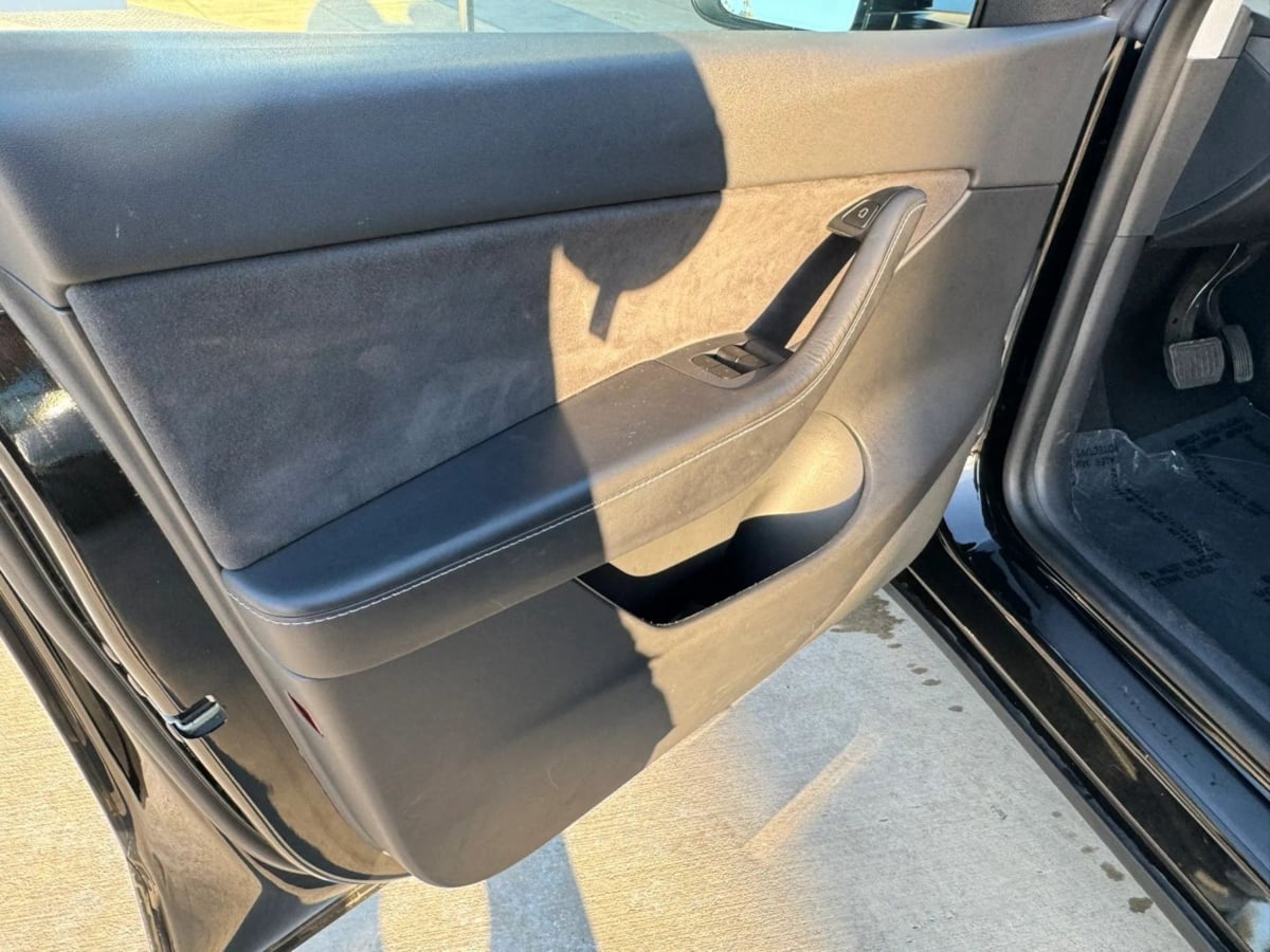 Photo 19 of this Tesla Model Y