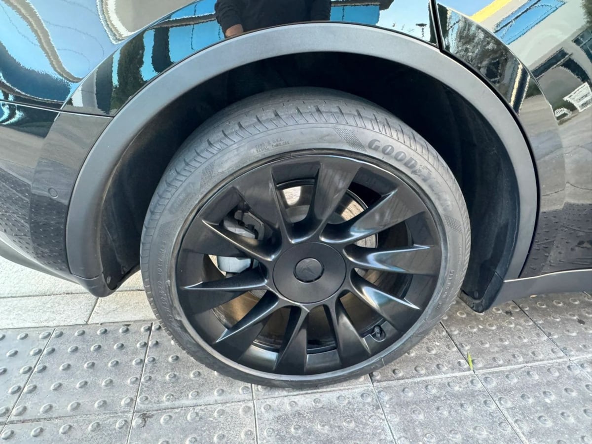 Photo 35 of this Tesla Model Y