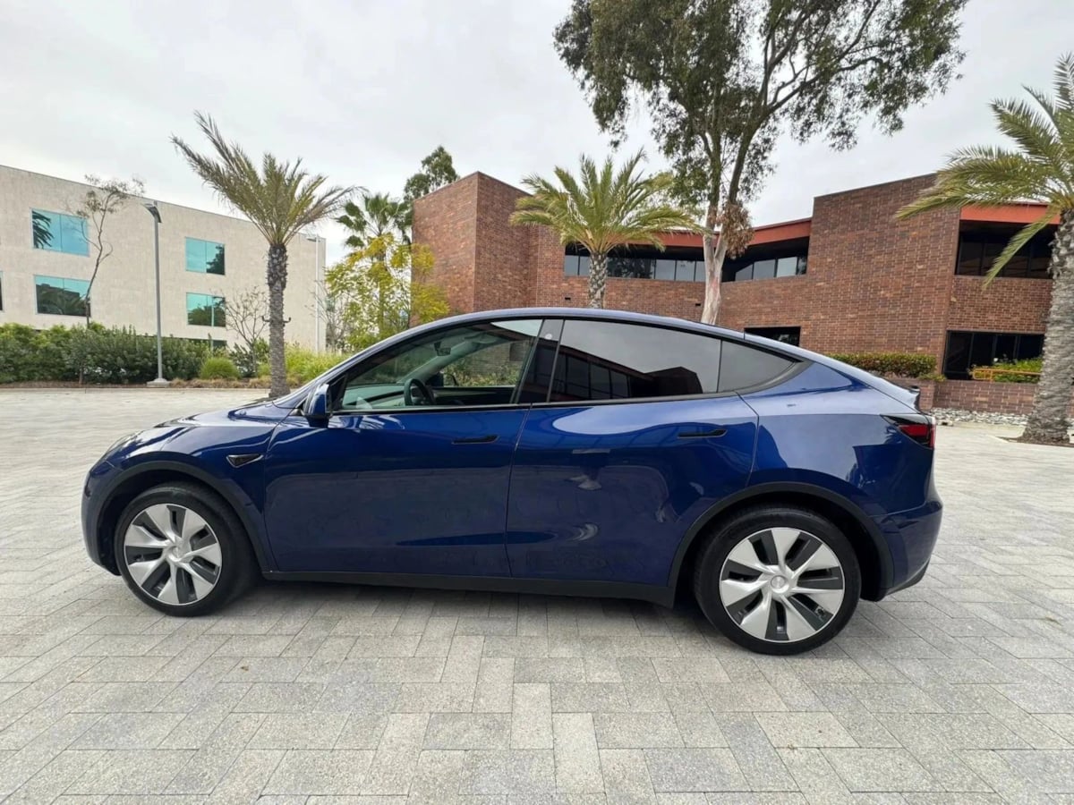 Photo 6 of this Tesla Model Y