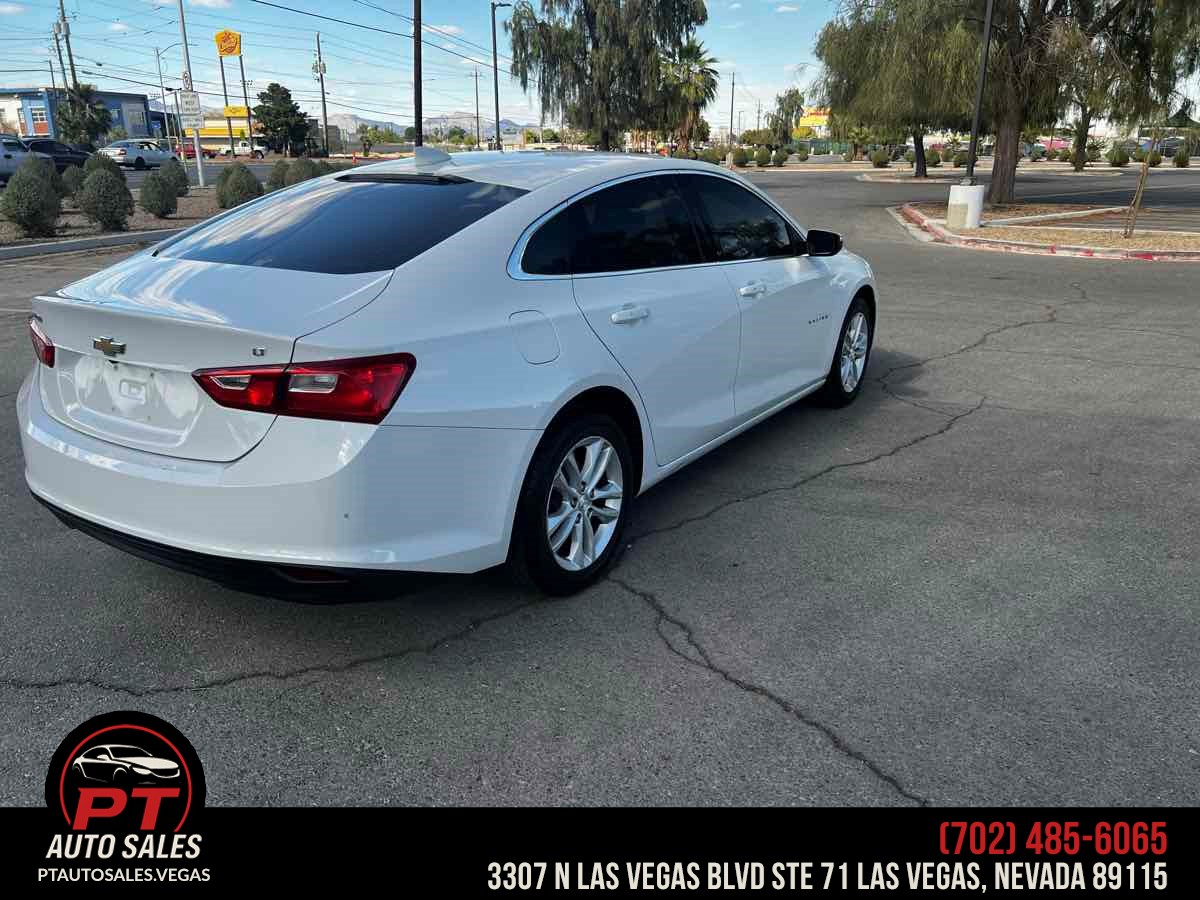 2018 Chevrolet Malibu 1LT - Photo 5