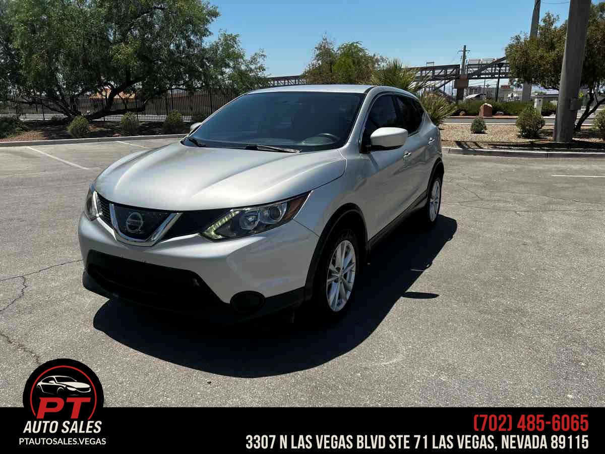 2018 Nissan Rogue Sport S FWD's photo