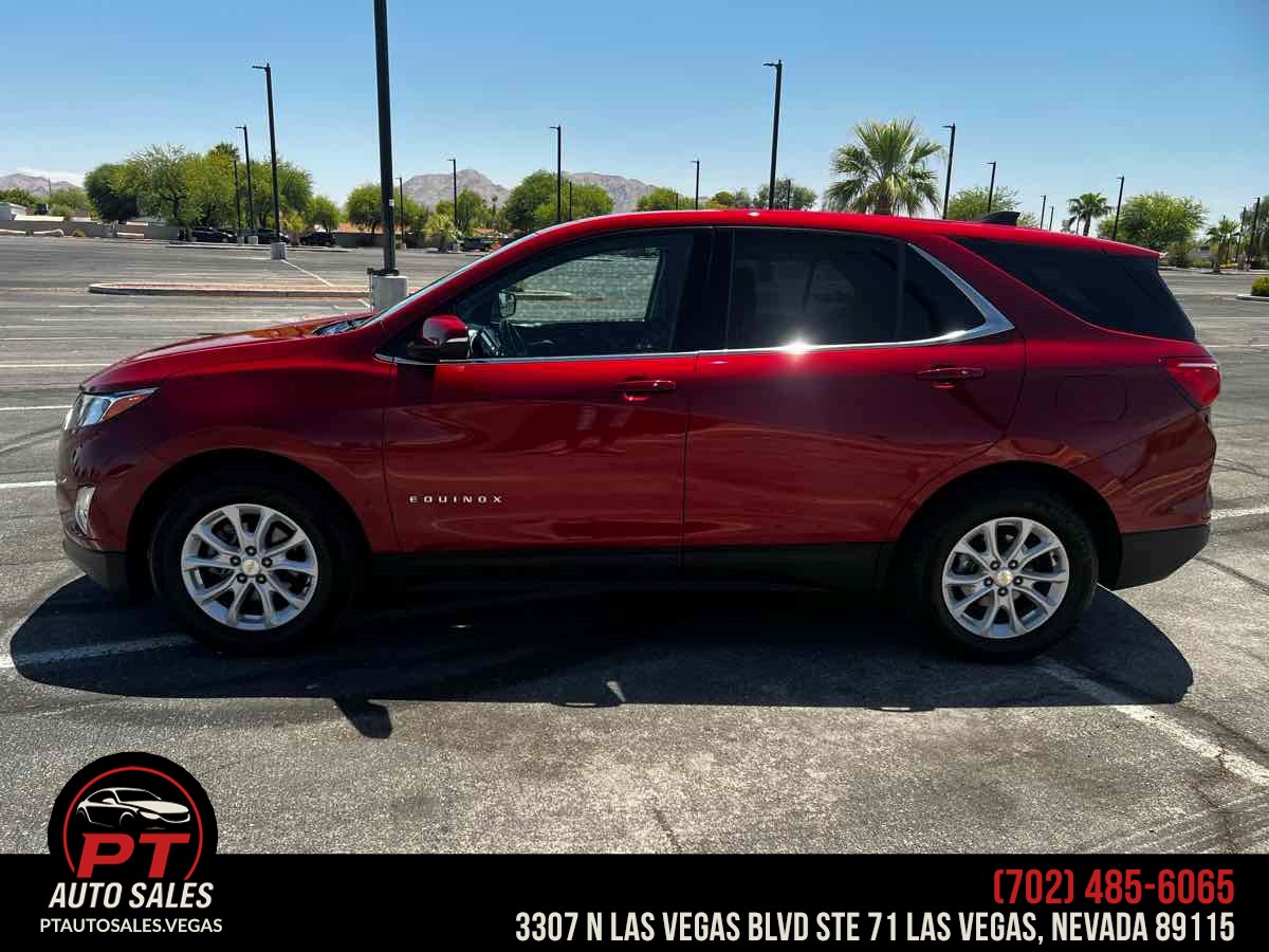 Photo 2 of this Chevrolet Equinox