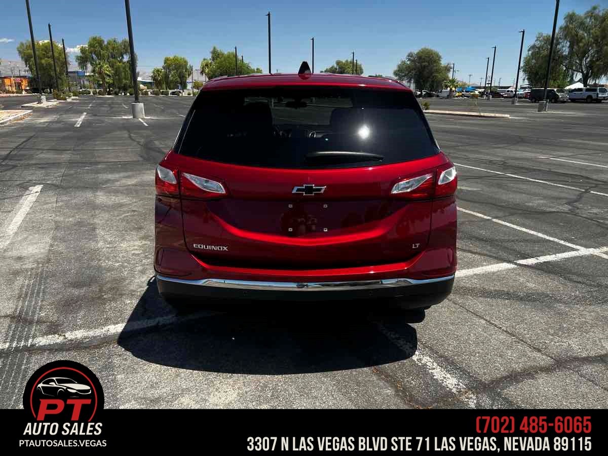 Photo 4 of this Chevrolet Equinox