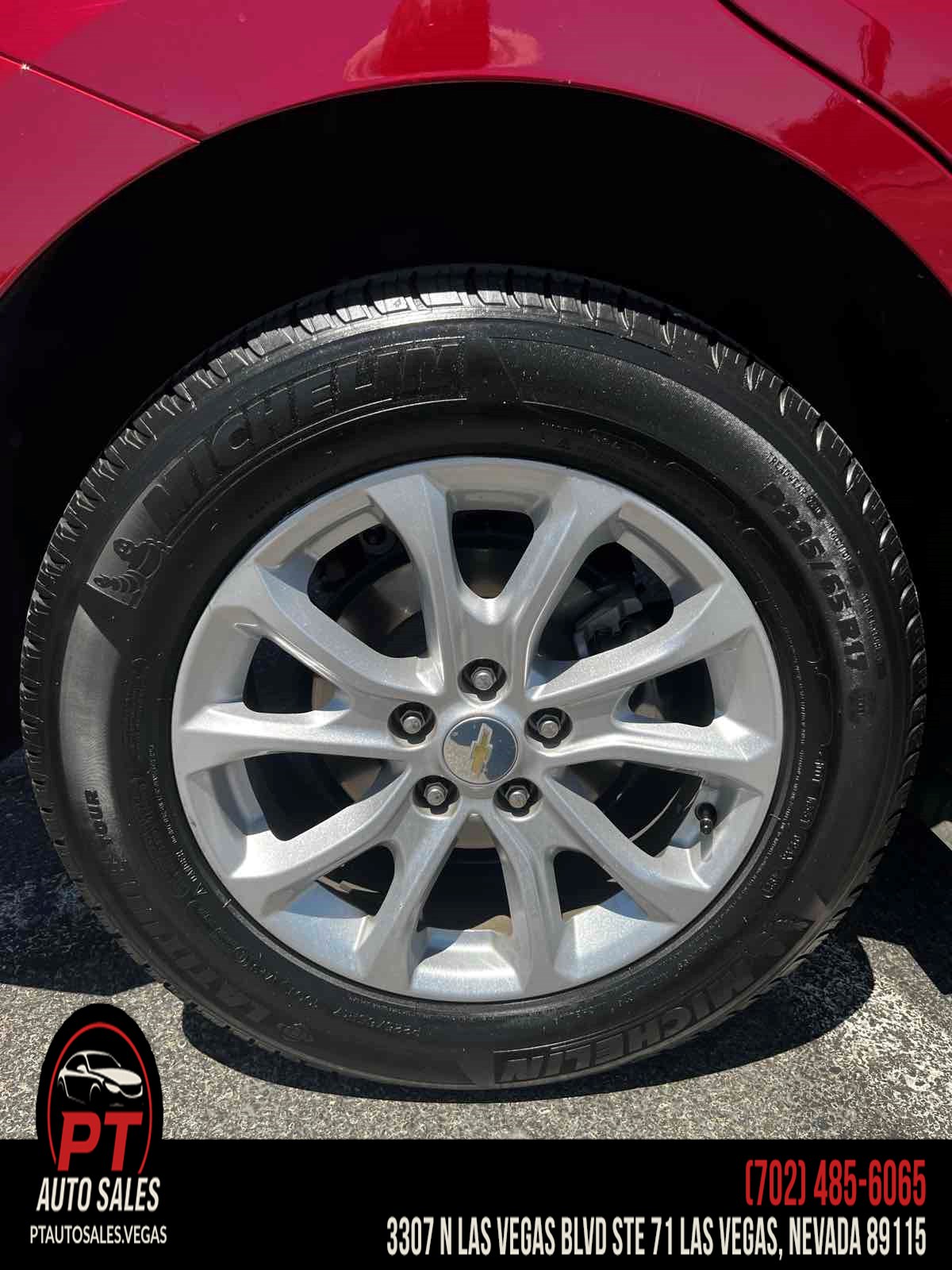 Photo 19 of this Chevrolet Equinox