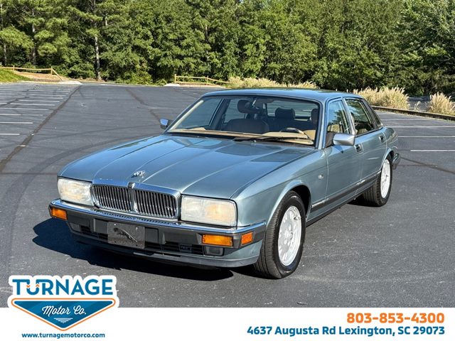 Green 1994 Jaguar XJ-Series XJ6 Sedan RWD Sedan Rear-Wheel Drive Automatic