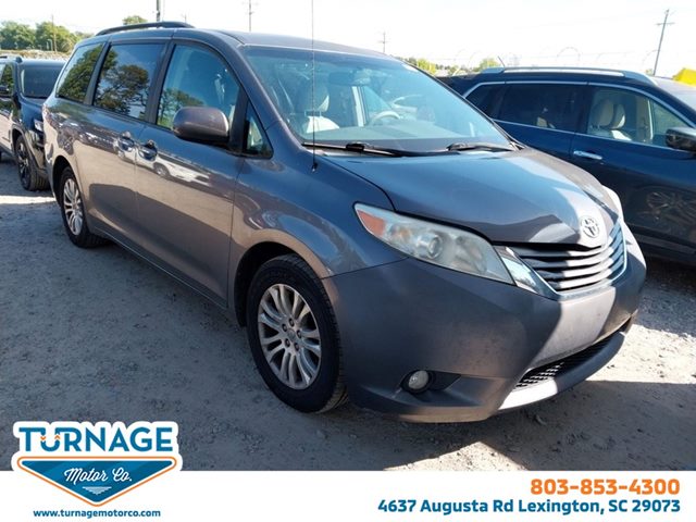 Predawn Gray Mica 2014 Toyota Sienna XLE 7-Passenger Auto Access Seat Minivan Front-Wheel Drive Automatic