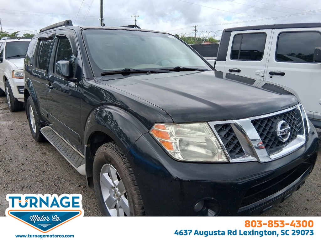 2012 Nissan Pathfinder SV 4x2's photo