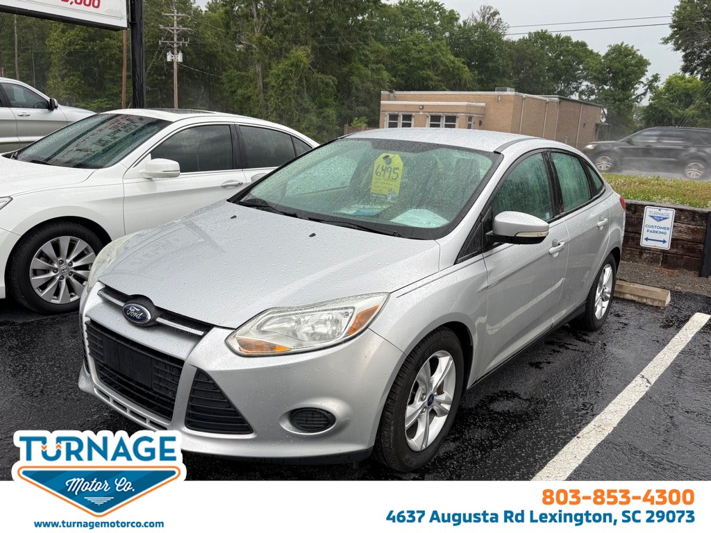 2014 Ford Focus Sedan SE's photo