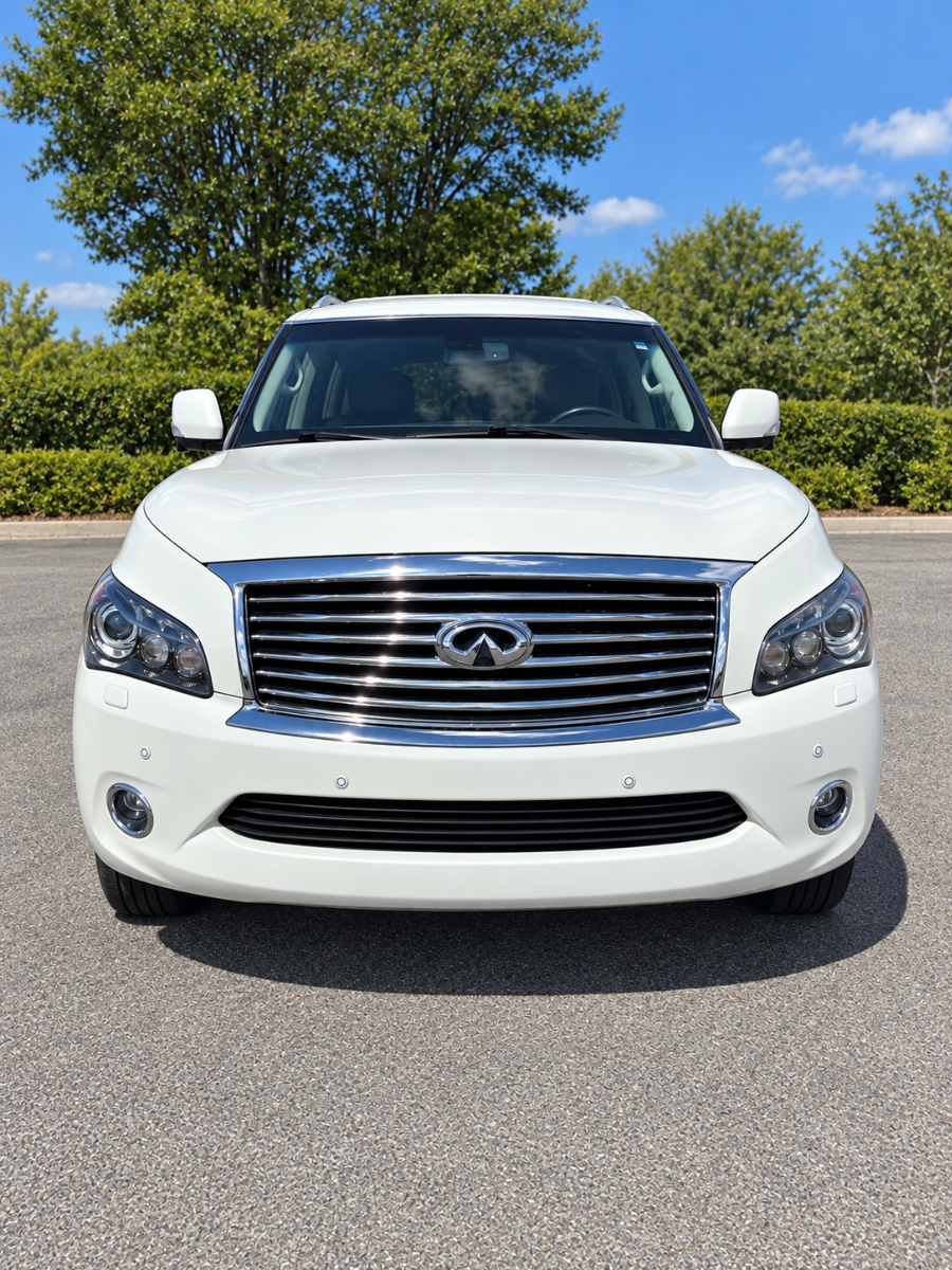 Photo 6 of this INFINITI QX80
