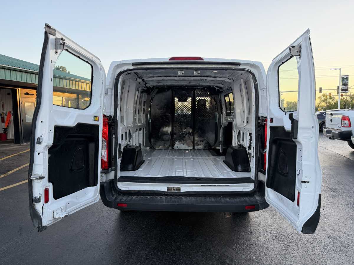 2019 Ford Transit Van Base - Photo 6