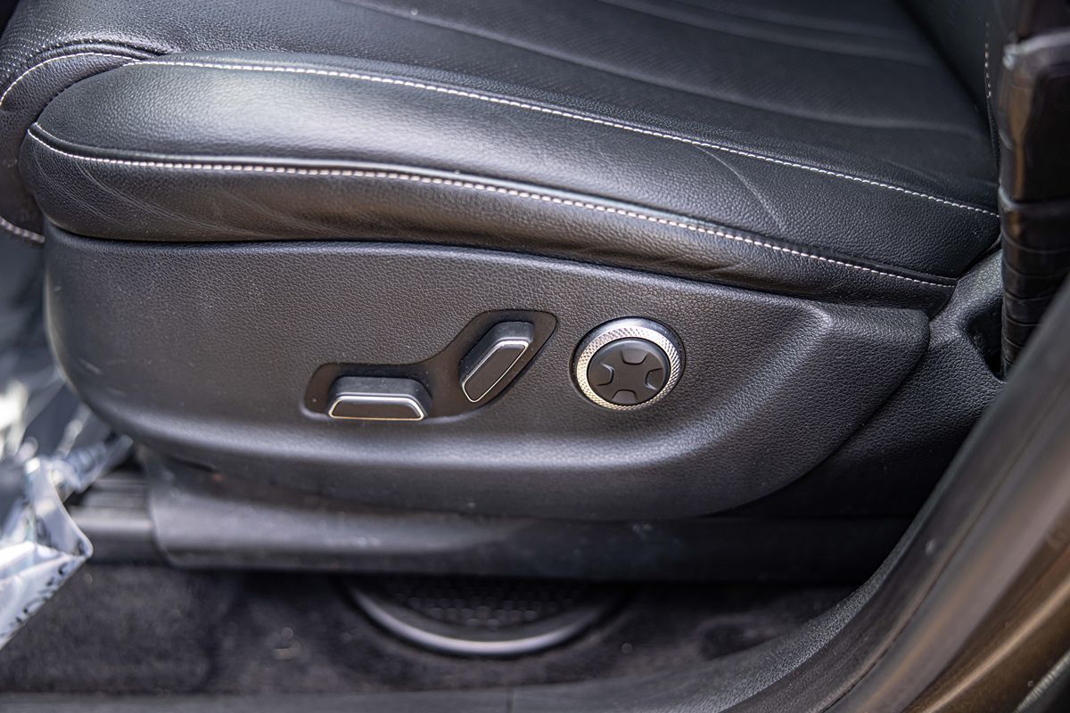 2024 GENESIS GV80 Standard - Photo 21