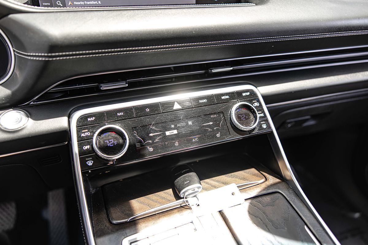 2024 GENESIS GV80 Standard - Photo 26