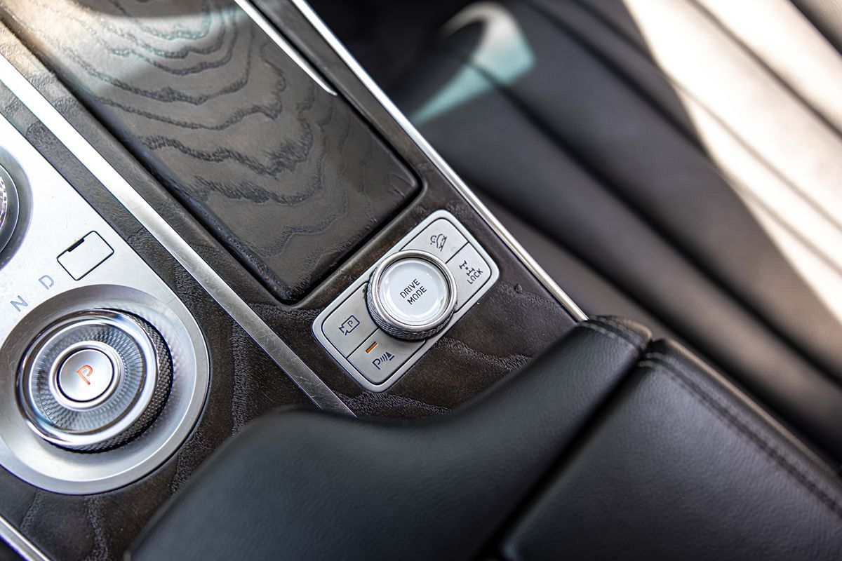 2024 GENESIS GV80 Standard - Photo 29