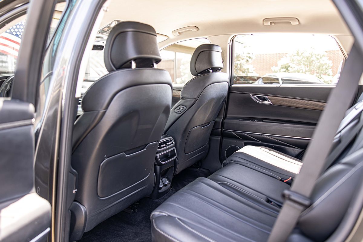 2024 GENESIS GV80 Standard - Photo 32