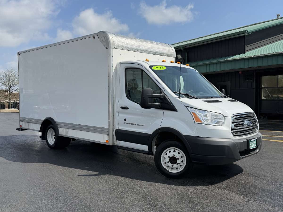 2018 Ford Transit Cutaway Base - Photo 2