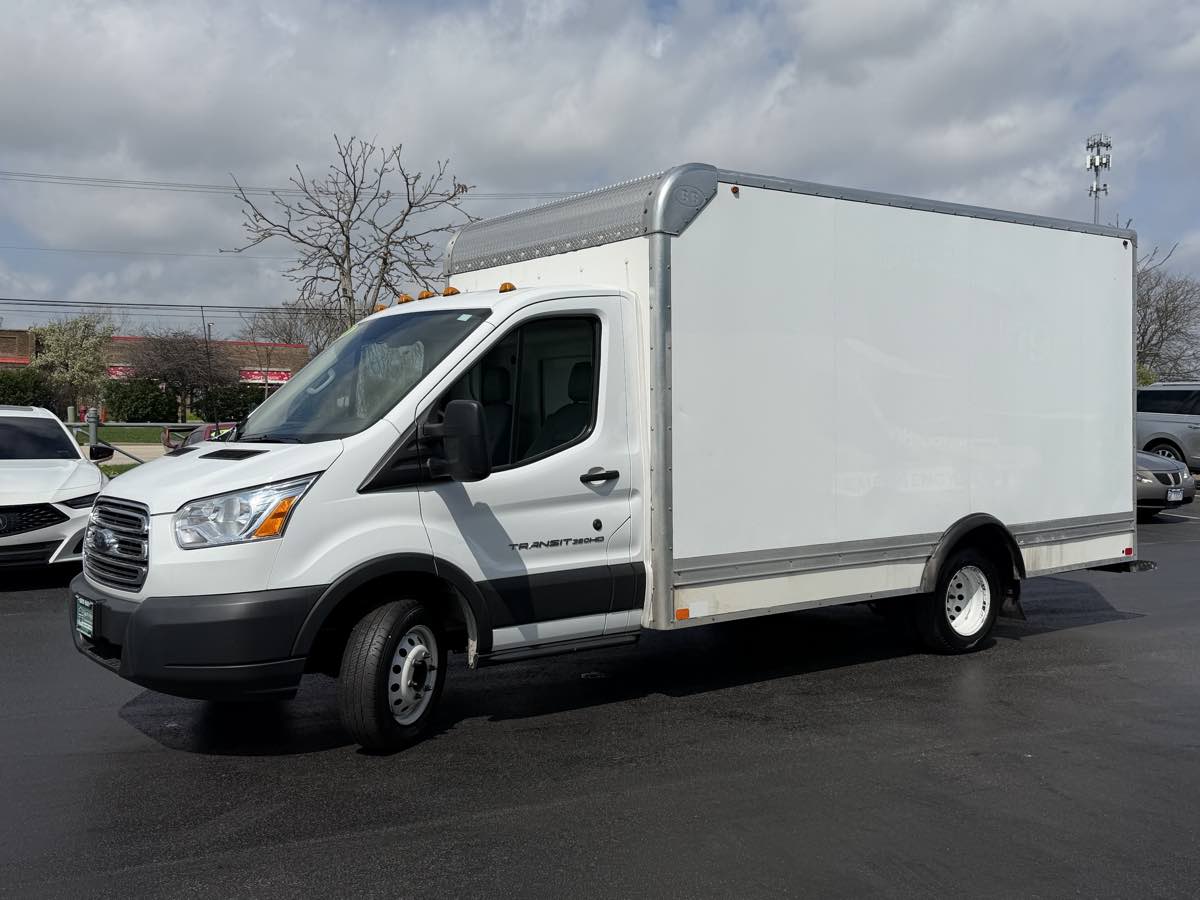 2018 Ford Transit Cutaway Base - Photo 4