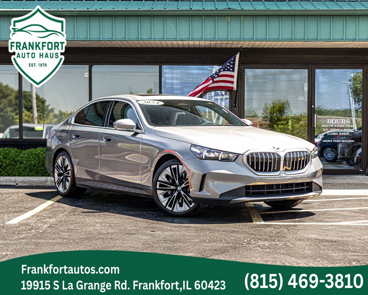 Gray (Oxide Grey Metallic) 2024 BMW 5 Series Sedan All-Wheel Drive Automatic