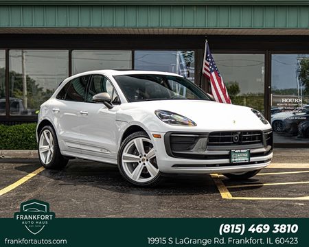 2023 Porsche Macan T