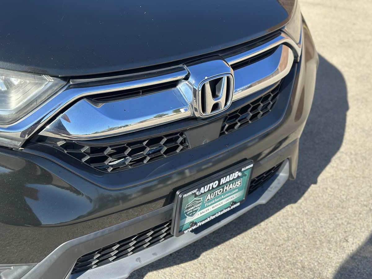 Photo 3 of this Honda CR-V
