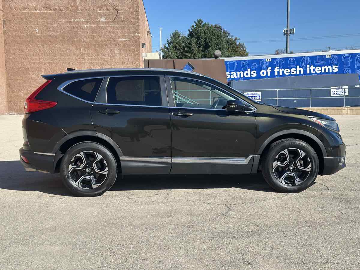 Photo 12 of this Honda CR-V