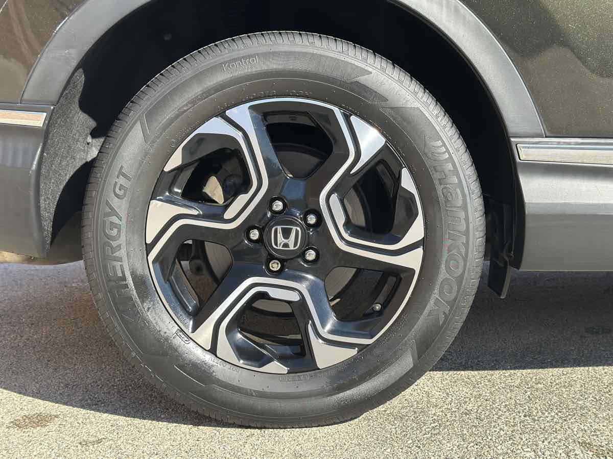 Photo 13 of this Honda CR-V