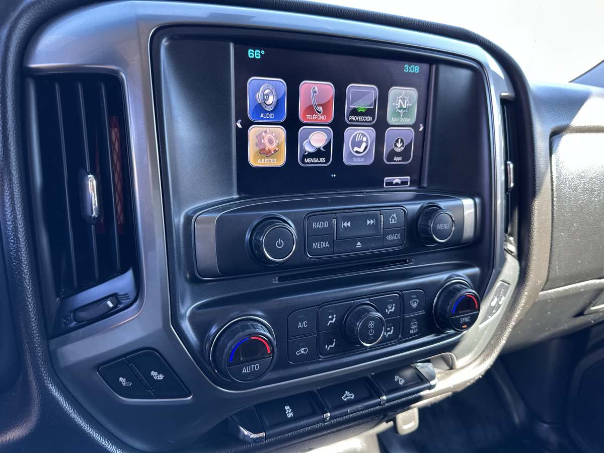 Photo 25 of this Chevrolet Silverado 1500