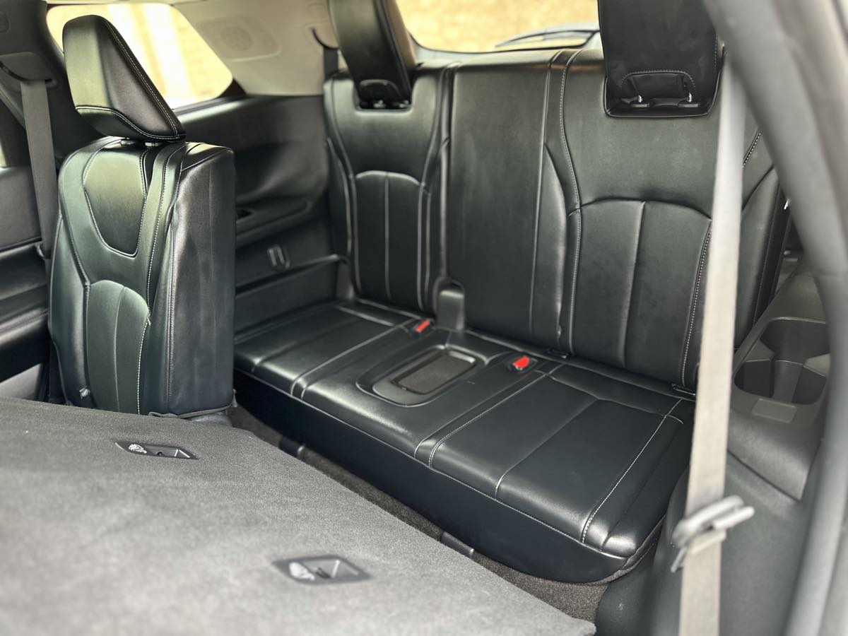 Photo 25 of this INFINITI QX60