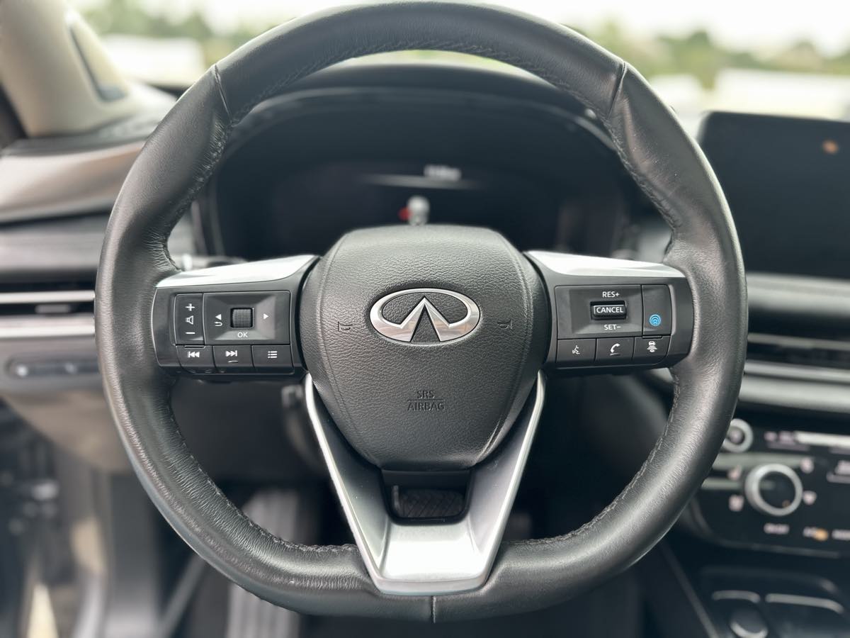 Photo 29 of this INFINITI QX60