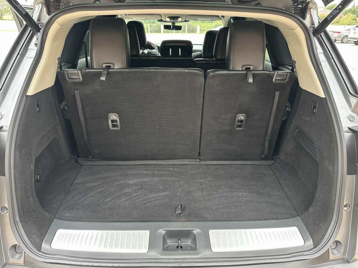 Photo 38 of this INFINITI QX60