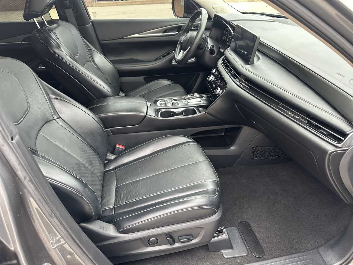 Photo 39 of this INFINITI QX60